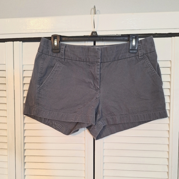 J. Crew cotton gray Chino shorts sz 6 *K - Picture 1 of 4